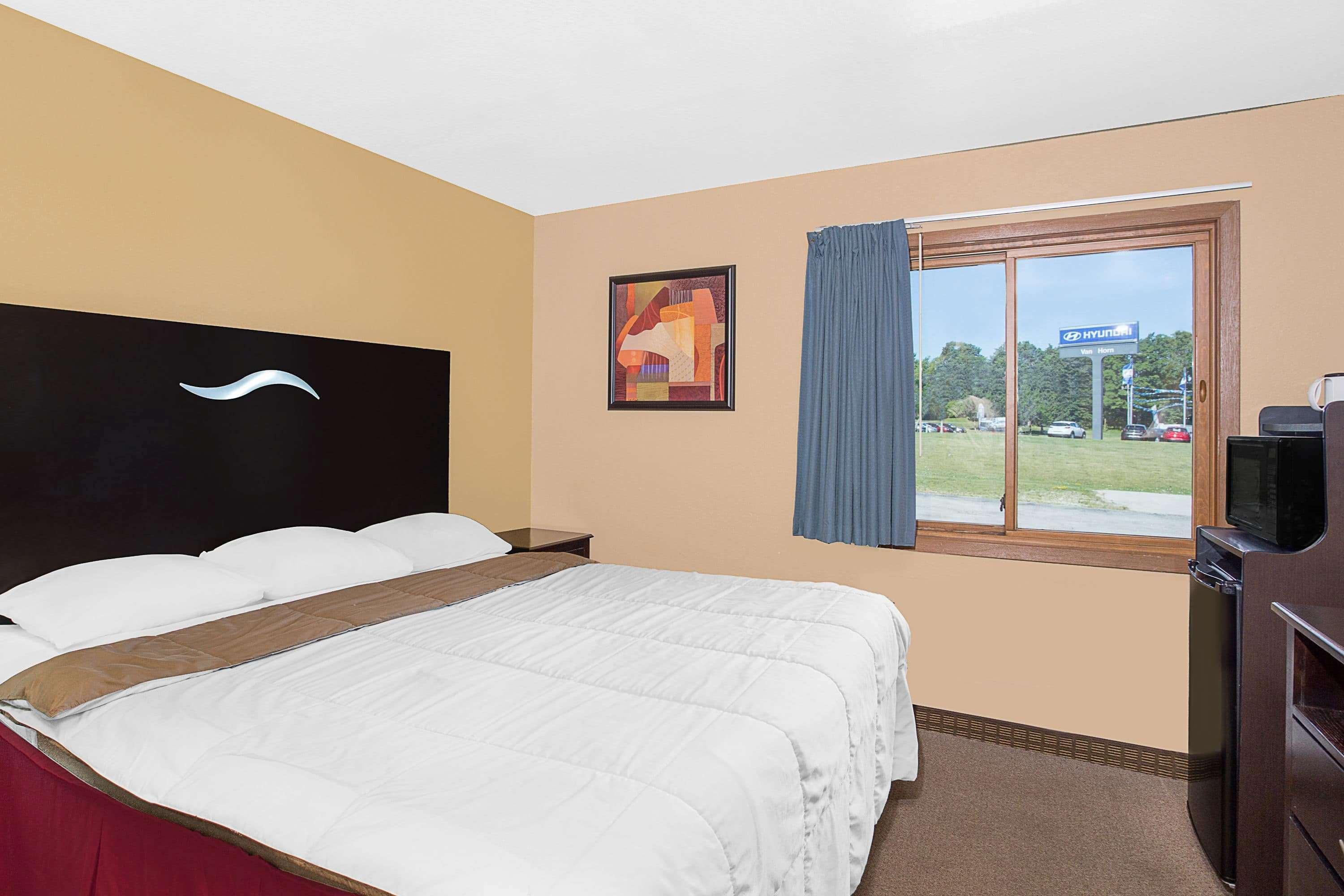 Super 8 By Wyndham Sheboygan Wi Motell Exteriör bild