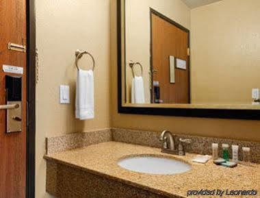 Super 8 By Wyndham Sheboygan Wi Motell Exteriör bild